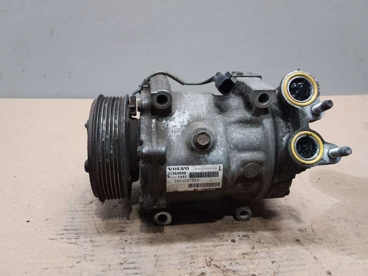 Volvo C30 (2010 - 2013)  31369699 Компрессор (насос) кондиционера воздуха