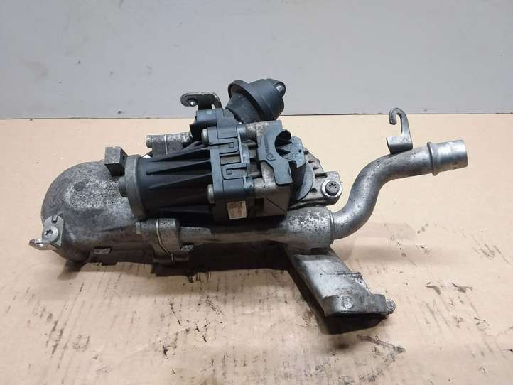 Citroen Berlingo (2012 - 2015)  9802194080 Охладитель EGR