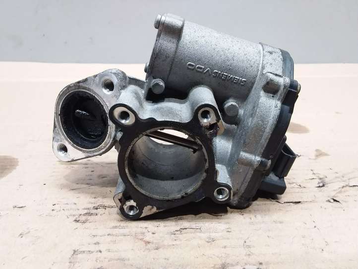 Nissan Qashqai (2010 - 2013)  8200796674 Клапан EGR