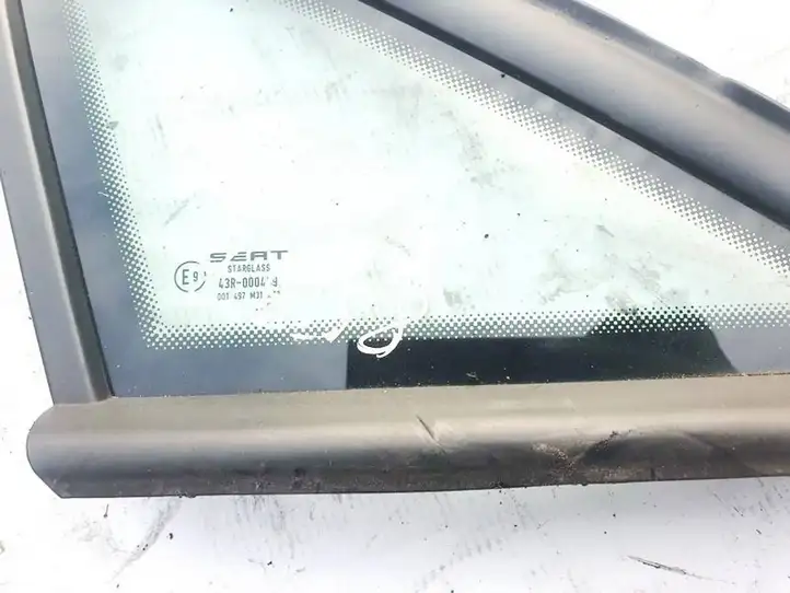 Seat Altea (2004 - 2009) Треугольное стекло кузова — фото 2