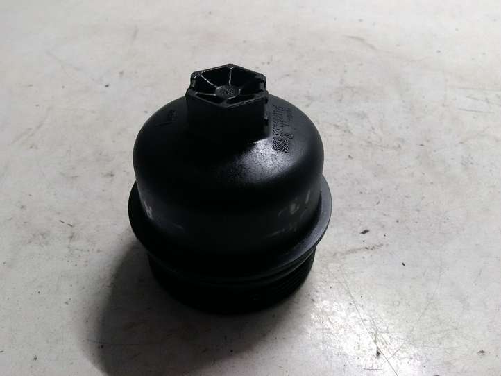 Opel Corsa D (2006 - 2010)  6790967580 Крышка масляного фильтра