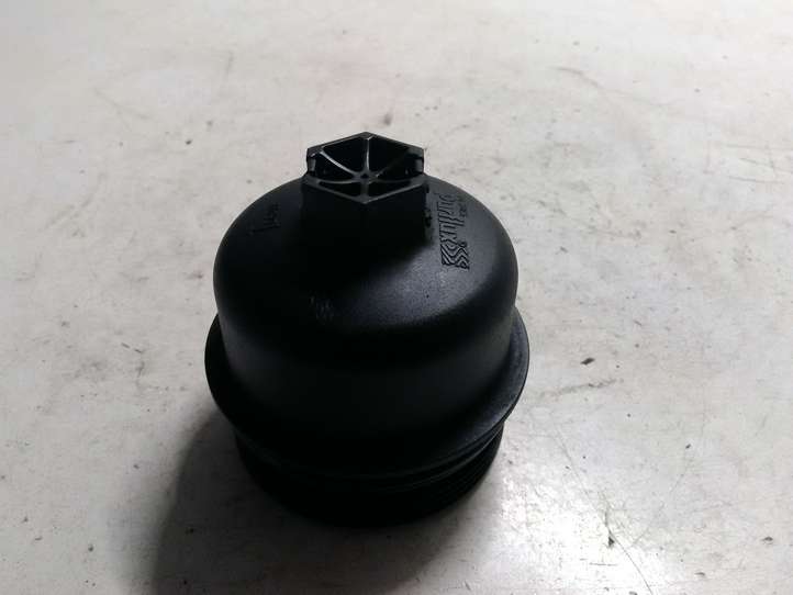 Opel Corsa D (2006 - 2010)  6790967580 Крышка масляного фильтра