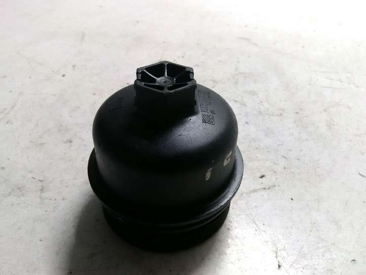 Opel Corsa D (2006 - 2010)  6790967580 Крышка масляного фильтра