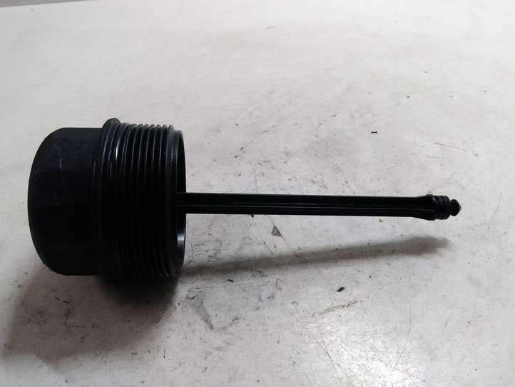 Skoda Fabia Mk1 (6Y) (1999 - 2007)  038115433 Крышка масляного фильтра