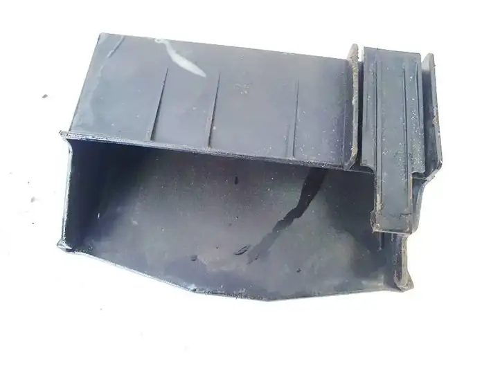 Opel Zafira A (1999 - 2003) 09131668 Крышка ящика предохранителей — фото 1