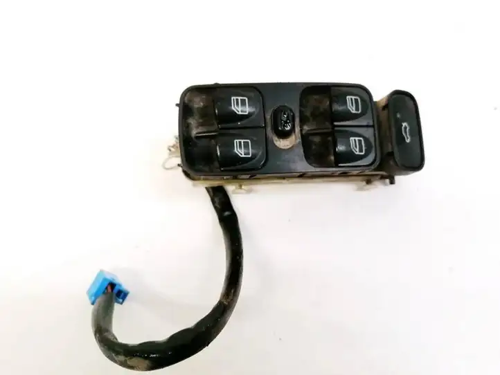 Mercedes-Benz C W203 (2000 - 2007) A2038200110 Блок кнопок стеклоподъемников — фото 1