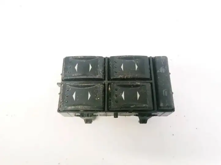 Ford Mondeo Mk III (2000 - 2007) 1S7T14A132BD Блок кнопок стеклоподъемников — фото 1