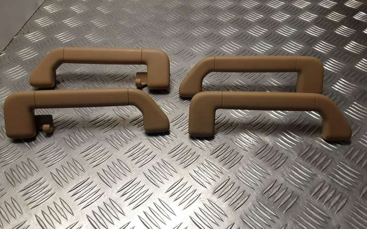 Volkswagen Touareg I (2002 - 2010)  7L0857608A Передняя звукоизоляция