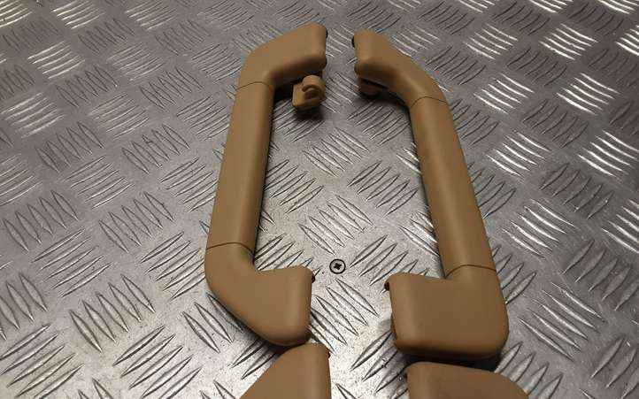 Volkswagen Touareg I (2002 - 2010)  7L0857608A Передняя звукоизоляция