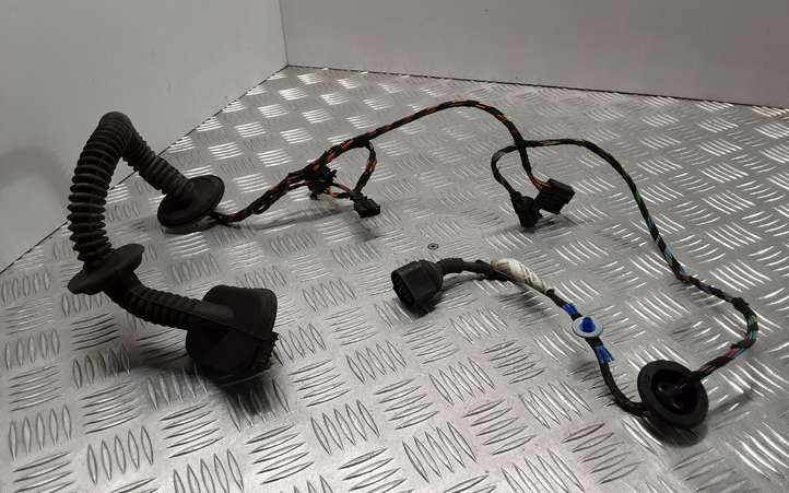 Volkswagen Touareg I (2002 - 2010)  7L6971694H Проводка задних дверей