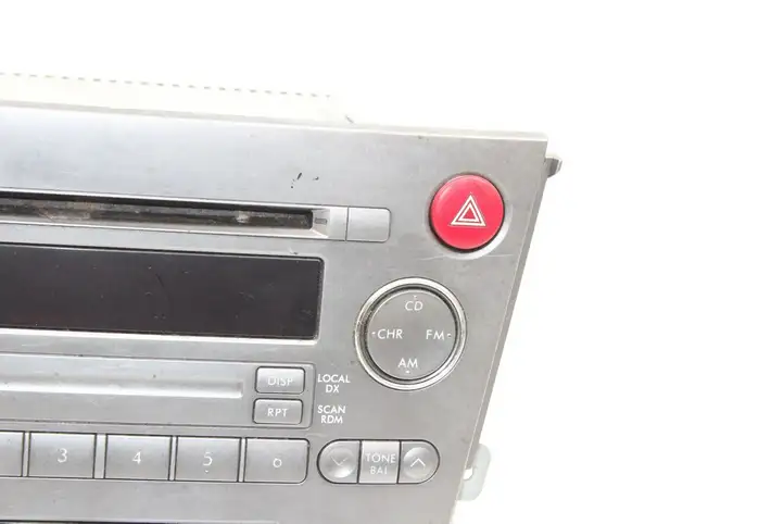 Subaru Outback (1998 - 2003) GX201LHF2 Магнитола / мультимедийная система — фото 3