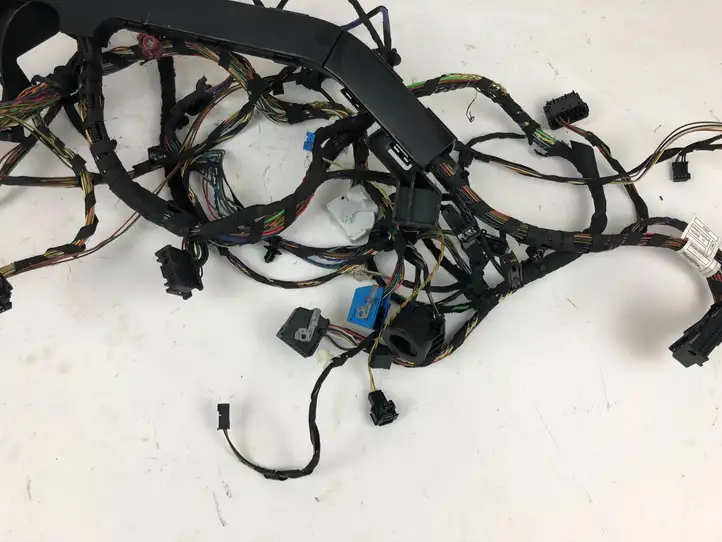 BMW X3 F25 (2010 - 2017) 9177178 Прочая электропроводка — фото 6