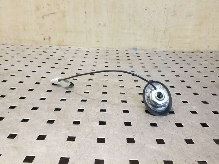 Skoda Yeti (2009 - 2012)  6R0035501 Антенна (антенна GPS)