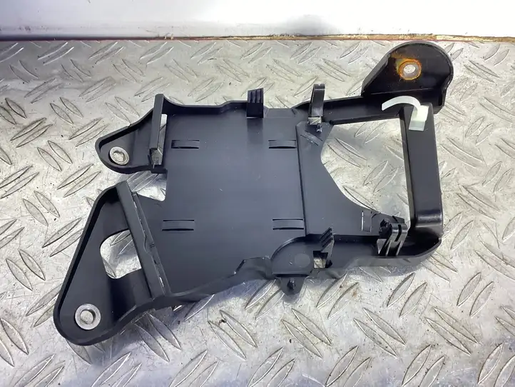 Porsche 911 991 (2011 - 2019) 99164552100 Кронштейн усилителя звука — фото 1