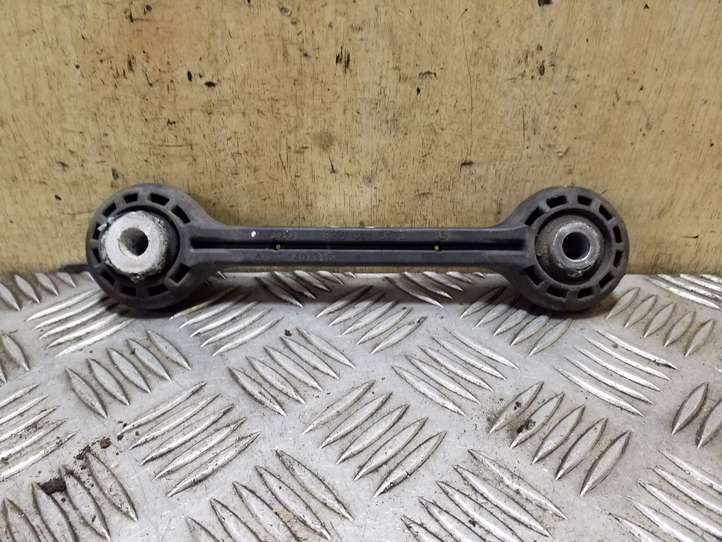 Audi A4 (2007 - 2011)  8K0411317D Передняя звукоизоляция