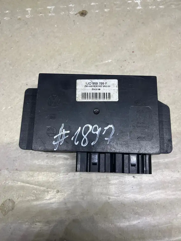Volkswagen PASSAT B5 (1997 - 2000) 1J0959799F Модуль комфорта — фото 1