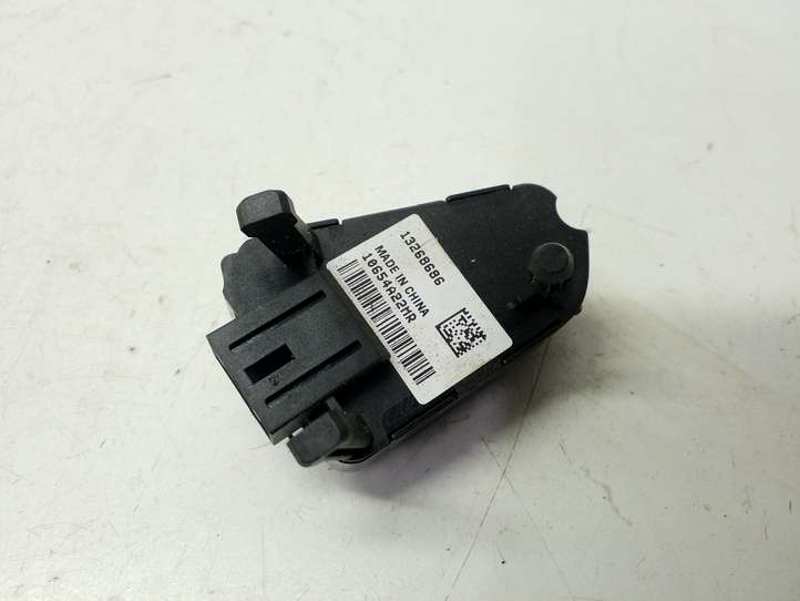 Opel Meriva (2010 - 2014)  13268686 Кнопки рулевого колеса