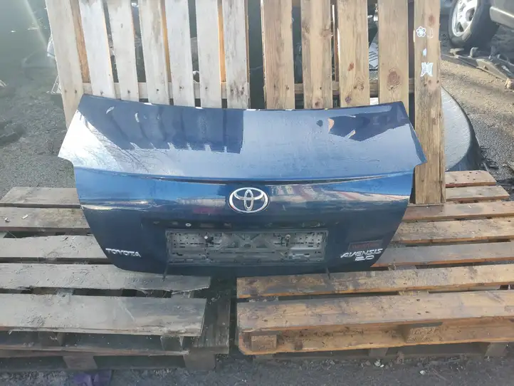 Toyota Avensis T250 (2003 - 2006) Крышка багажника — фото 1