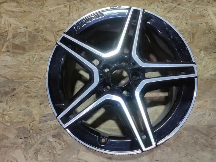Mercedes-Benz CLA C118,X118 (2019 - ) A1184010200 Легкосплавный колесный диск R18 — фото 1