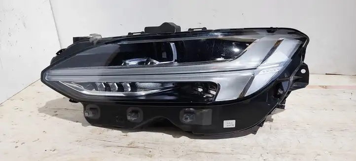 Volvo S90, V90 (2016 - 2020) 31386170 Передняя фара — фото 1