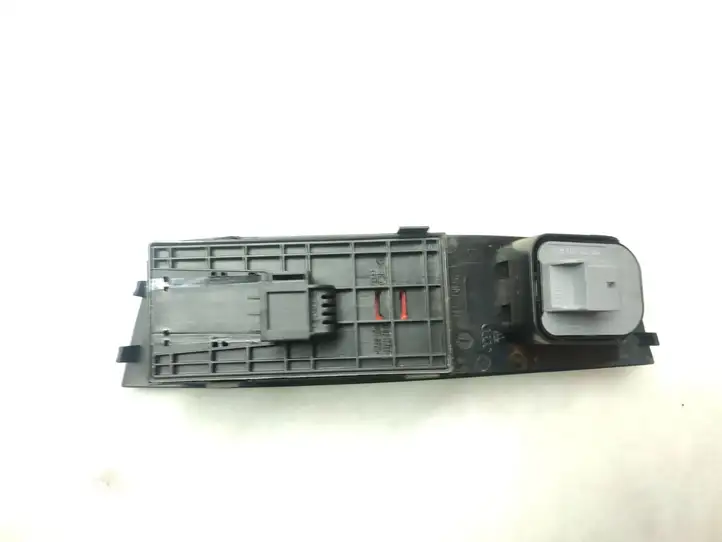 Audi S1 (2014 - 2019) 8X4959521A Кнопка стеклоподъемников — фото 2