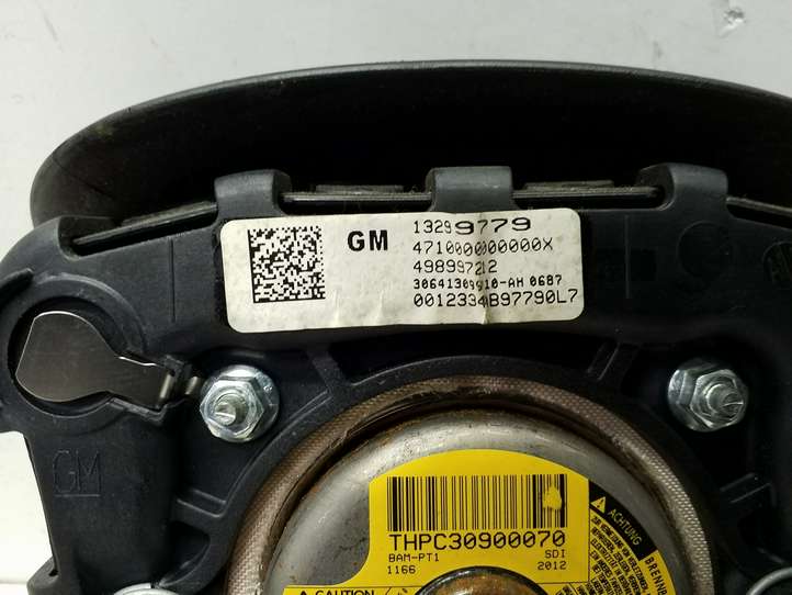 Opel Astra (2009 - 2012)  13299779 Подушка безопастности руля