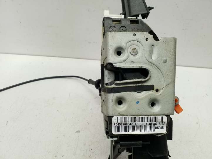 Chrysler Town and Country (2010 - 2016)  P04589693AD Передняя звукоизоляция