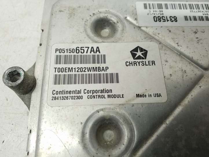Chrysler Town and Country (2010 - 2016)  P05150657AA Блок управления двигателя