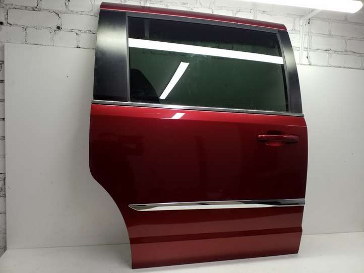 Chrysler Town and Country (2010 - 2016)   Боковые раздвижные двери