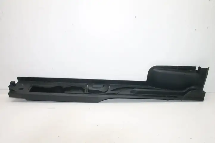Volkswagen PASSAT B8 (2015 - ) 3G9858832 Задняя боковая обшивка салона — фото 1