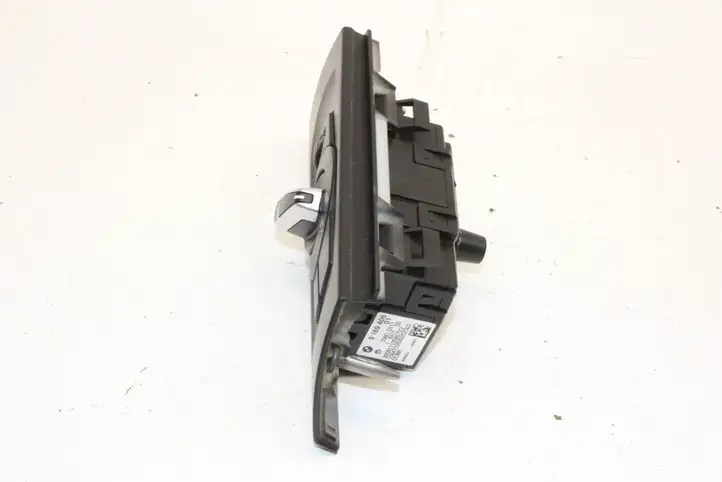 BMW 3 E90 E91 (2005 - 2012) 9169406 Включатель фонарей — фото 2