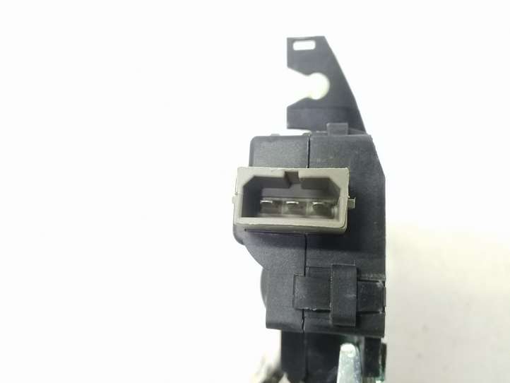 Audi A5 (2007 - 2011)  4F5827505D Замок задней крышки