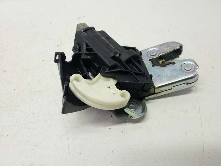 Audi A5 (2007 - 2011)  4F5827505D Замок задней крышки