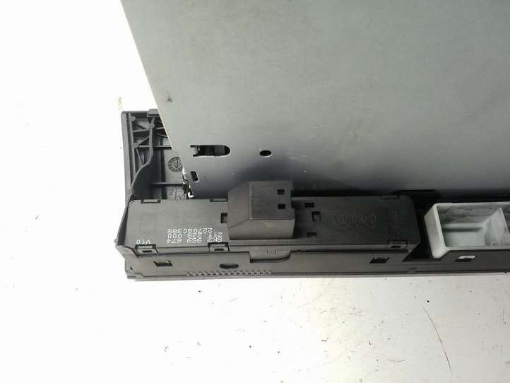 Audi A5 (2007 - 2011)  8T2035110C CD/DVD чейнджер