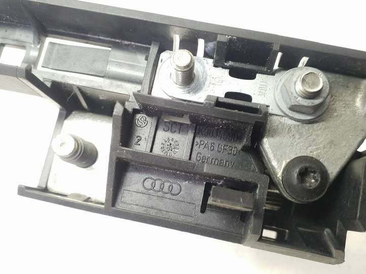 Audi A5 (2007 - 2011)  4F0915519 Узел подключения плюсовых проводов