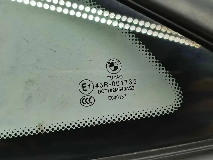 BMW 2 F46 (2015 - ) 7321944 Треугольное стекло кузова — фото 2