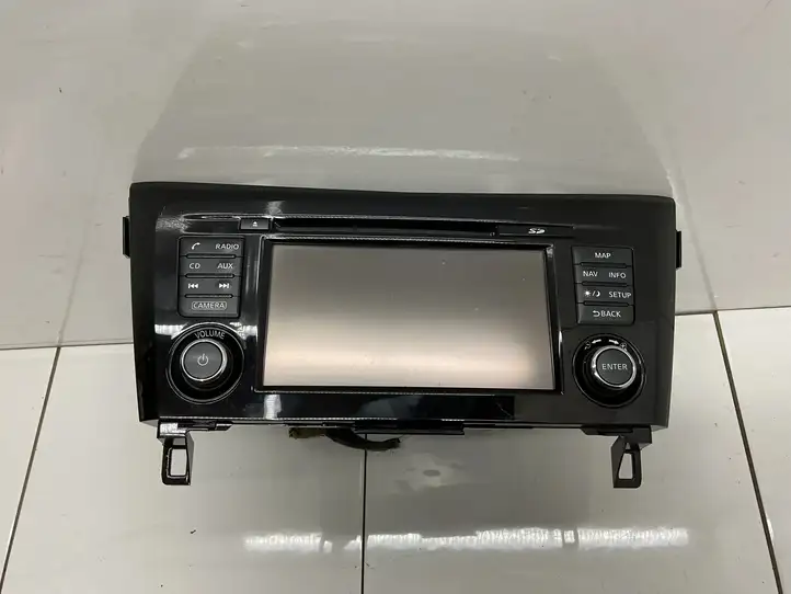 Nissan X-Trail T32 (2014 - 2021) 259154ET0A Магнитола / мультимедийная система — фото 1