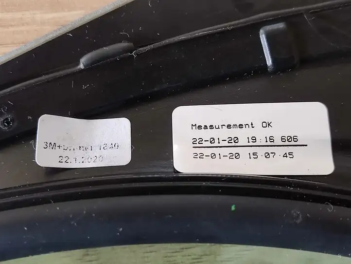 Porsche Macan (95B) (2019 - ) 95B845113E Форточка двери — фото 6