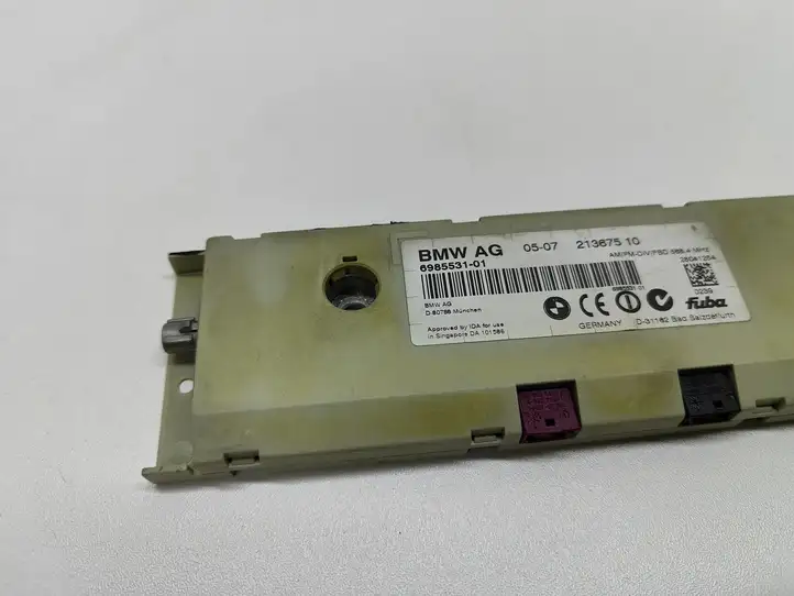 BMW 5 E60 E61 (2004 - 2010) 6985531 Усилитель антенны — фото 2