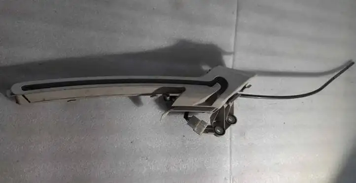 Mercedes-Benz EQC (2018 - ) 9918017269 Механизм шторки багажника — фото 1