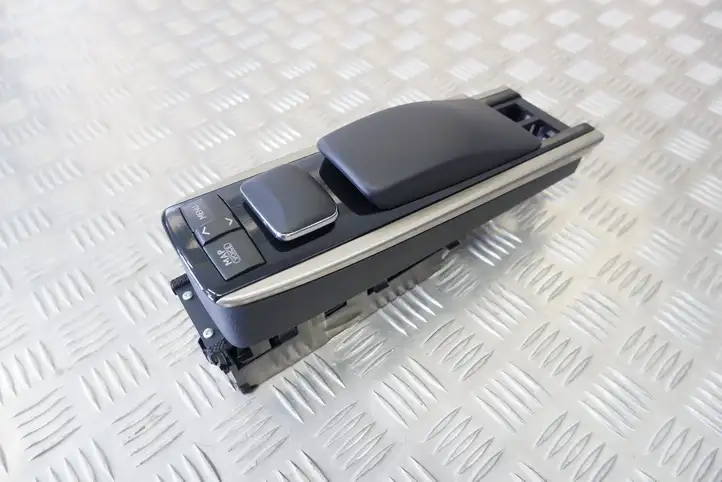 Lexus GS250 300 350 300h 450h (2011 - 2015) 8478030110 Контроллер мультимедийной системы — фото 2