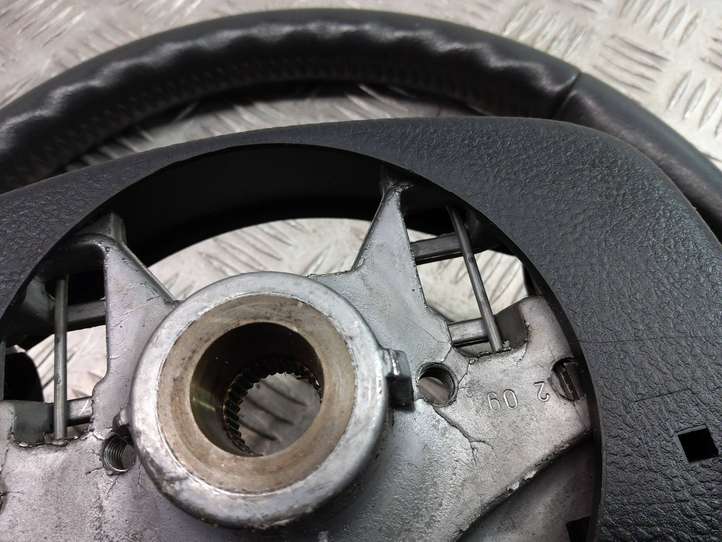 Toyota Corolla E120 E130 (2004 - 2007)  5252117 Руль