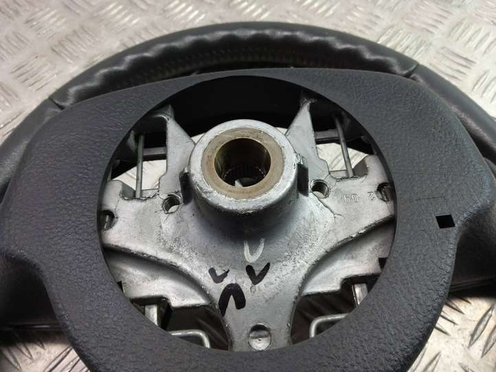 Toyota Corolla E120 E130 (2004 - 2007)  5252117 Руль