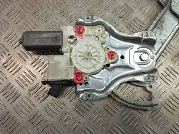 Toyota Corolla E120 E130 (2004 - 2007)  991550101 Боковая отделка пространства для ног