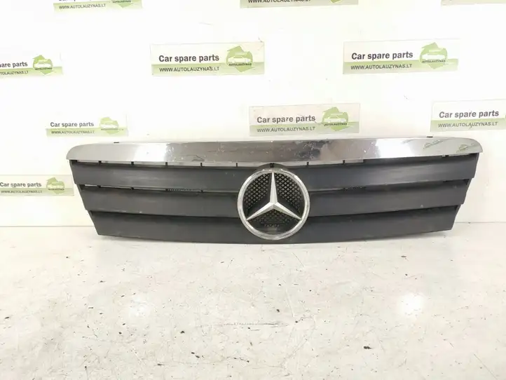 Mercedes-Benz A W168 (1997 - 2004) Передняя решетка — фото 1