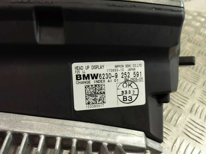 BMW X3 F25 (2010 - 2017)  9252591 Экран дисплея вверх