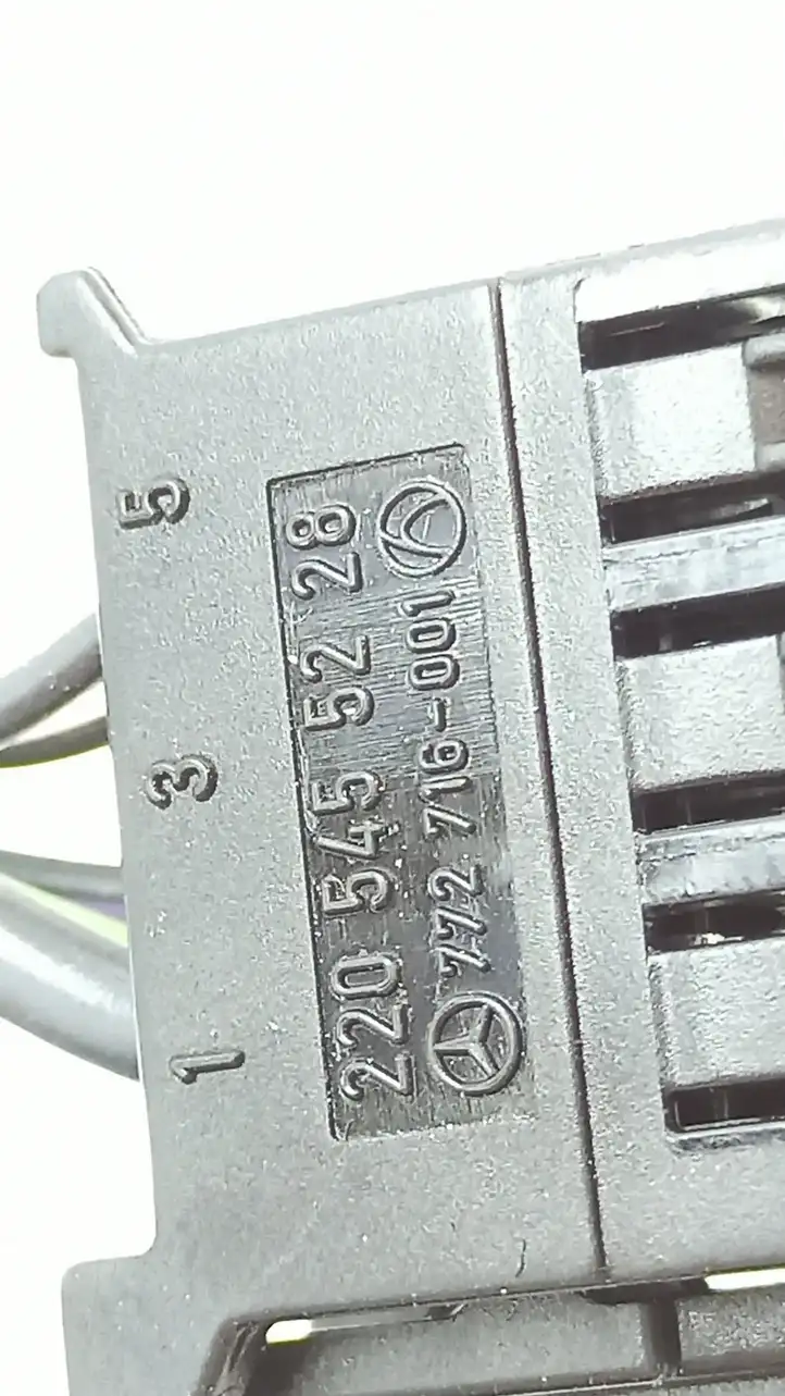 Mercedes-Benz C W204 (2007 - 2014) A2044400305 Проводка передней двери — фото 9