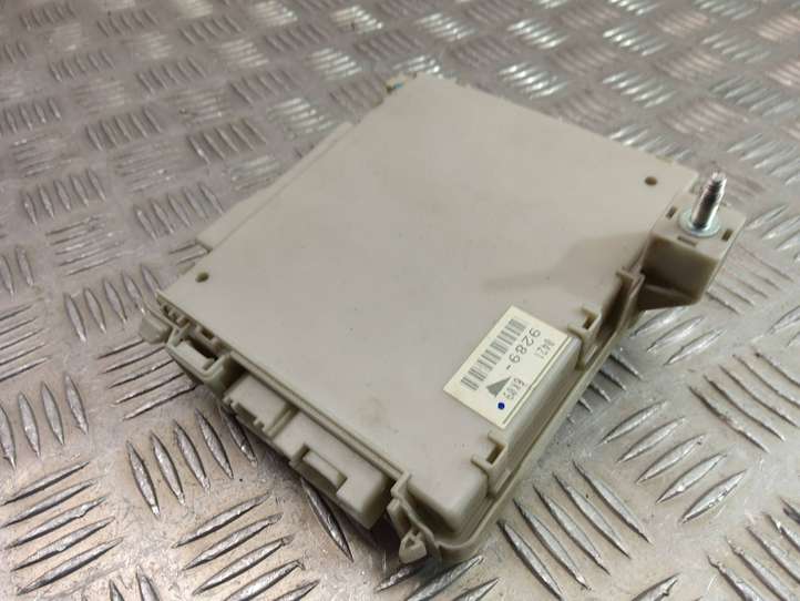 Lexus GS 300 350 430 450h (2004 - 2007)  82670-30230 Блок предохранителей