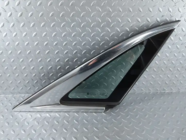 Cadillac XTS (2012 - 2017) 23322543 Заднее боковое стекло — фото 1