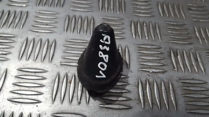 Opel Corsa D (2006 - 2010) GPS антенна — фото 1